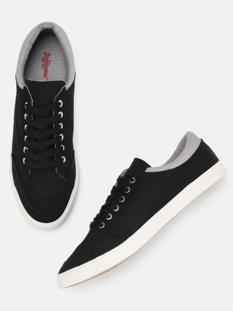 

Roadster Men Black Sneakers