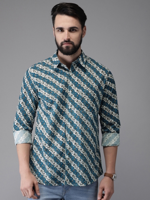 

Anouk Men Teal Blue & White Regular Fit Printed Casual Shirt