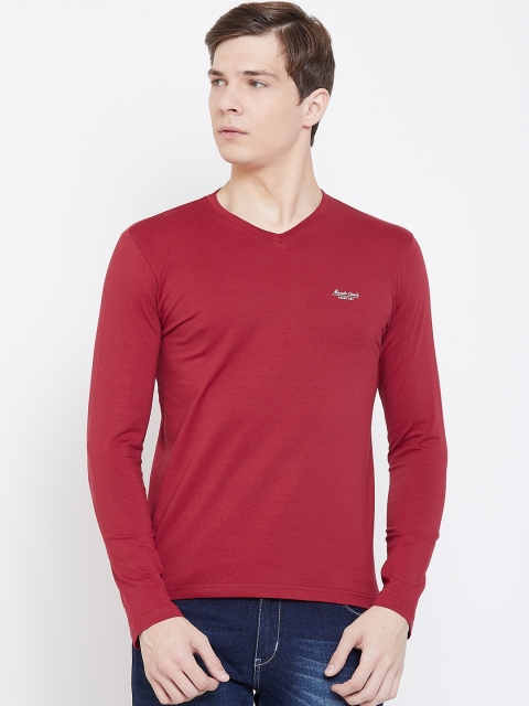 

Monte Carlo Men Maroon Solid V-Neck T-shirt