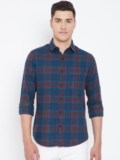 

Monte Carlo Men Blue & Maroon Slim Fit Checked Casual Shirt