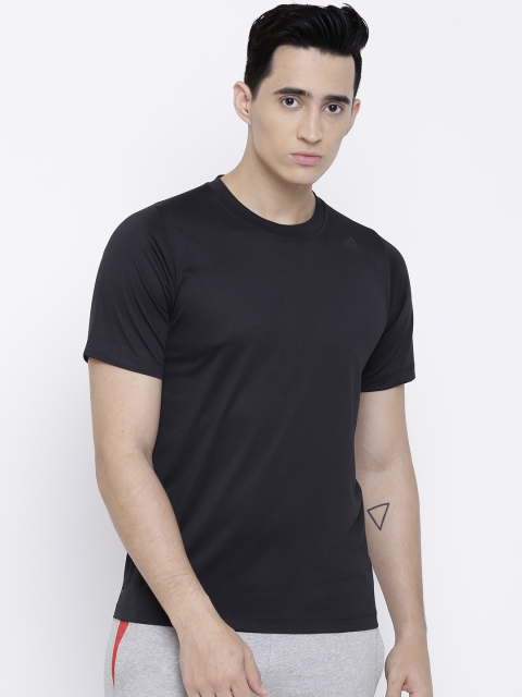 

ADIDAS Men Black FL_TEC Z FT CCO Solid T-shirt