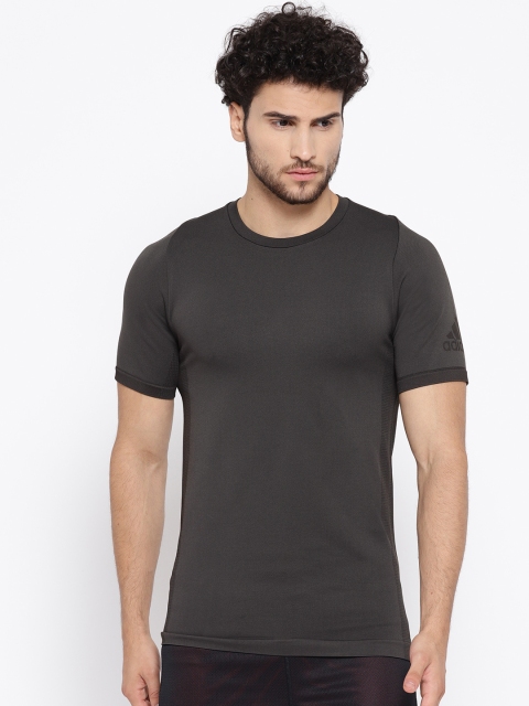 

ADIDAS Men Charcoal Grey Solid Freelift Primeknit Training T-shirt