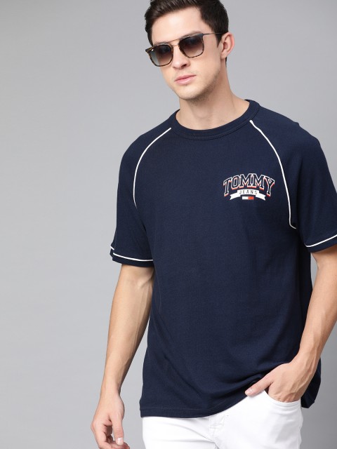 

Tommy Hilfiger Men Navy Blue Relaxed Fit Solid Round Neck Baseball Pure Cotton T-shirt