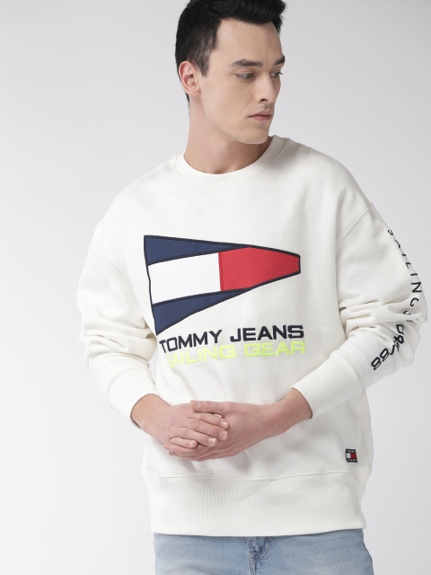 

Tommy Hilfiger Men White & Navy Blue Self Design Sweatshirt