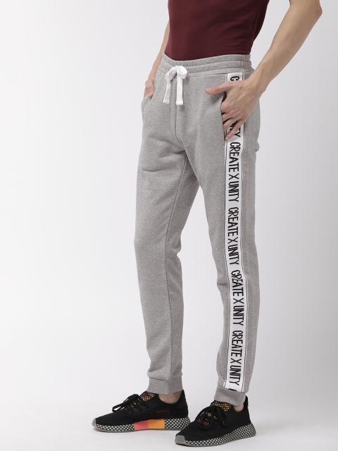 

Tommy Hilfiger Men Grey Solid Joggers