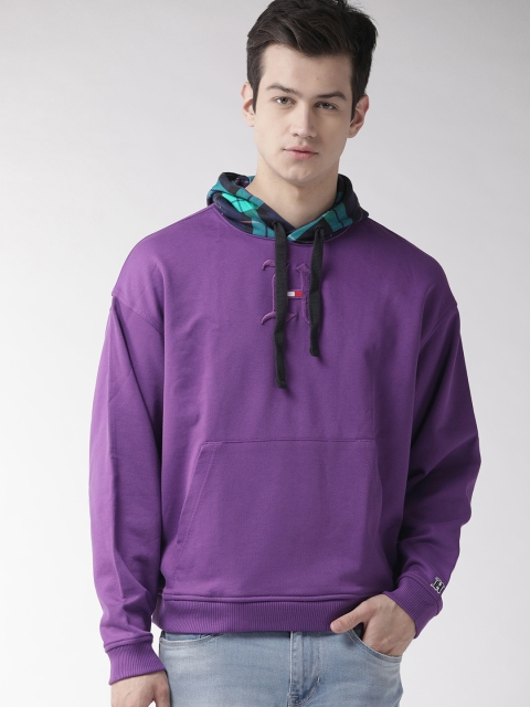 

Tommy Hilfiger Men Purple Solid Hooded Sweatshirt