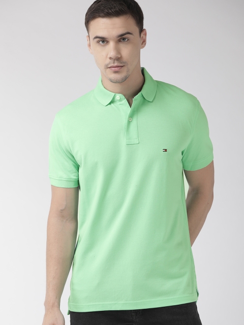 

Tommy Hilfiger Men Green Solid Polo Collar T-shirt