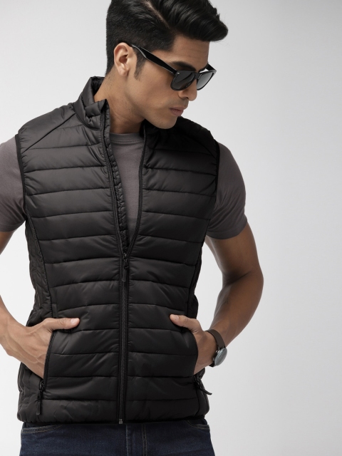 

Indian Terrain Men Black Solid Padded Jacket