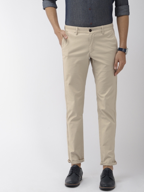 

Indian Terrain Men Beige Brooklyn Slim Fit Self-Design Trousers