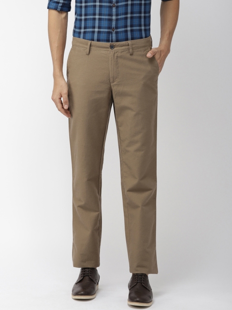 

Indian Terrain Men Beige Kansas Regular Fit Solid Regular Trousers