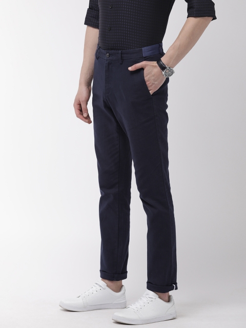 

Tommy Hilfiger Men Navy Blue Regular Fit Solid Chinos