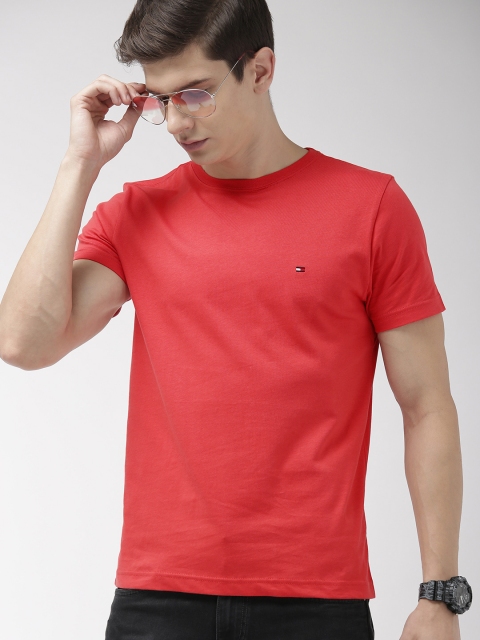 

Tommy Hilfiger Men Coral Red Solid Round Neck T-shirt