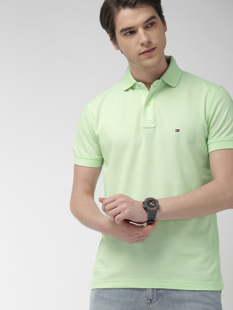 

Tommy Hilfiger Men Green Solid Polo Collar T-shirt