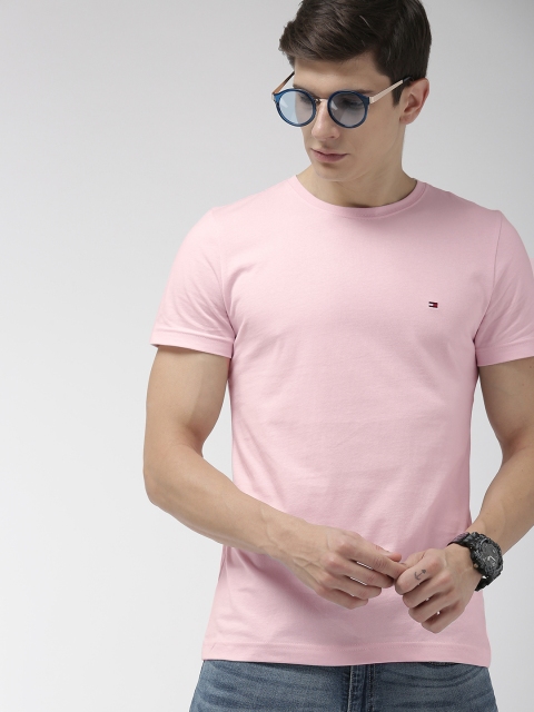 

Tommy Hilfiger Men Pink Solid Round Neck T-shirt