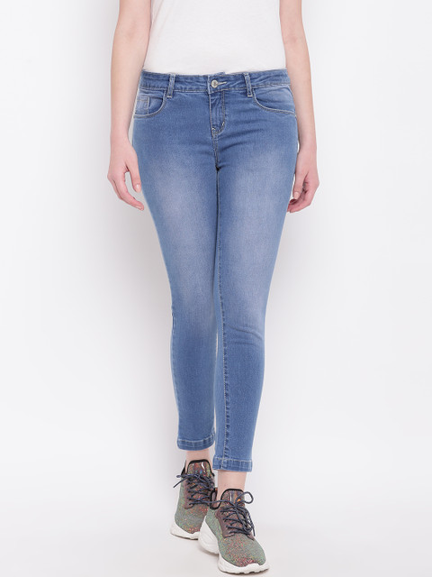

Monte Carlo Women Blue Regular Fit Mid-Rise Clean Look Cropped Stretchable Jeans