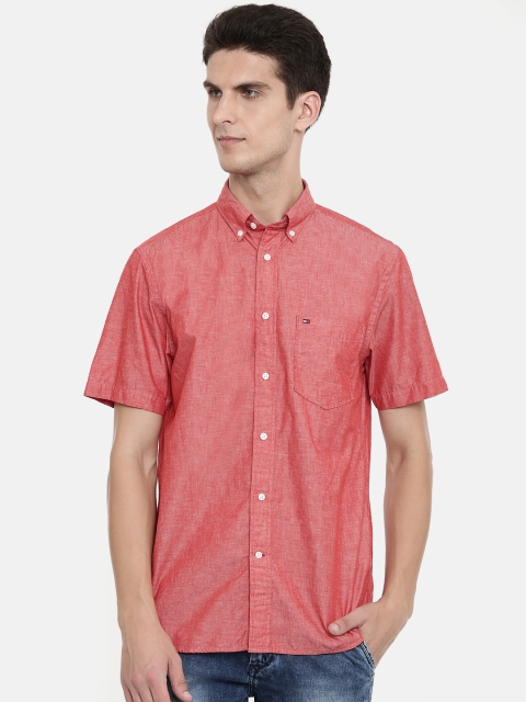 

Tommy Hilfiger Men Red Slim Fit Solid Casual Shirt