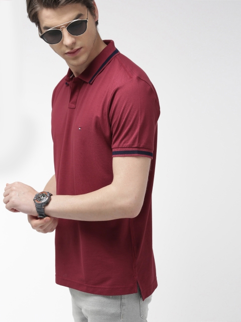 

Tommy Hilfiger Men Maroon Solid Polo Collar T-shirt