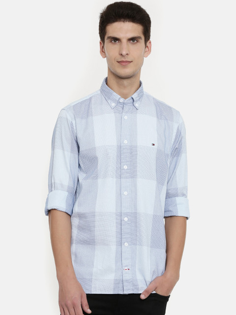 

Tommy Hilfiger Men Blue Regular Fit Checked Casual Shirt