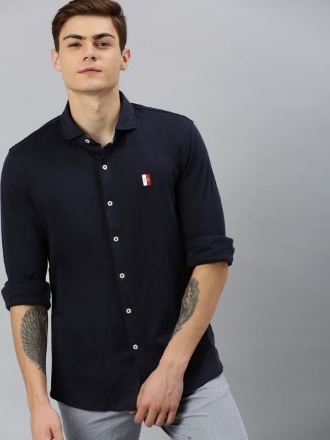 

Tommy Hilfiger Men Navy Blue Slim Fit Solid Casual Shirt