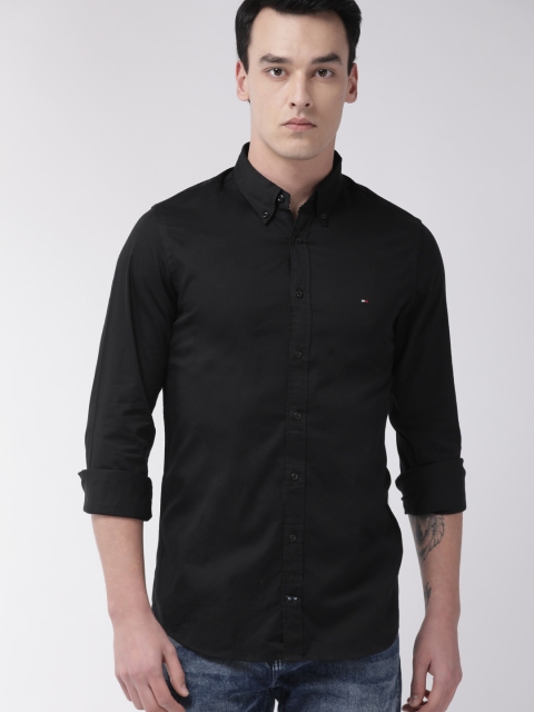 

Tommy Hilfiger Men Black Solid Slim Fit Solid Casual Shirt