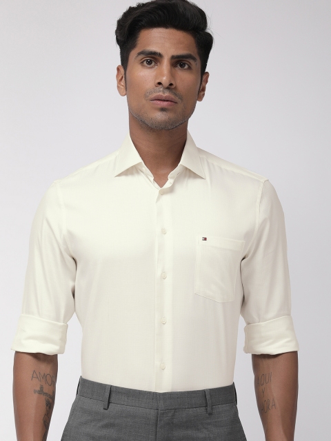 

Tommy Hilfiger Men Beige Regular Fit Solid Smart Casual Shirt