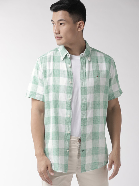 

Tommy Hilfiger Men Green & White Regular Fit Checked Casual Shirt