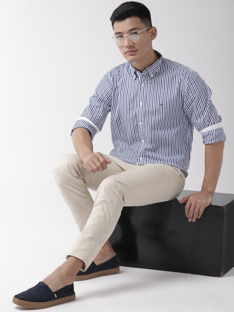 

Tommy Hilfiger Men Blue & White Regular Fit Striped Smart Casual Shirt