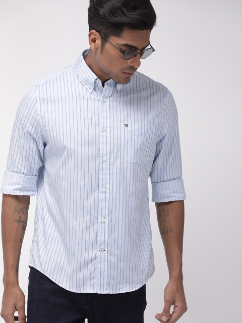 

Tommy Hilfiger Men Blue Regular Fit Striped Casual Shirt