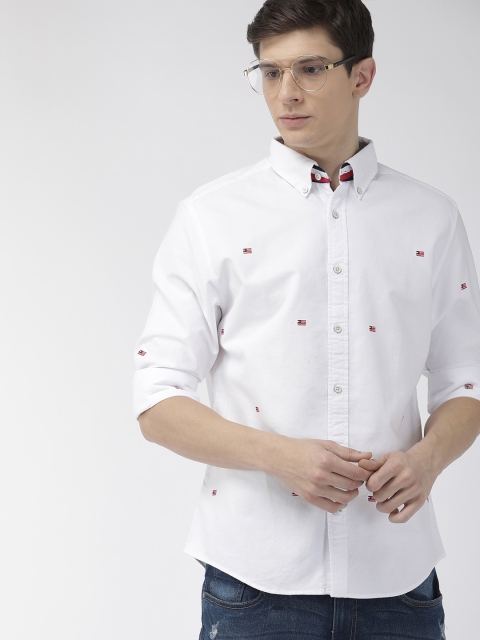 

Tommy Hilfiger Men White Regular Fit Solid Casual Shirt