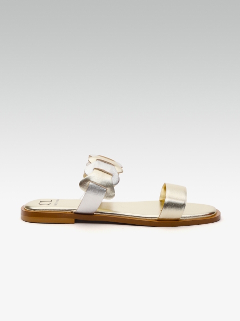 

Carlton London Women Gold-Toned & Silver-Toned Colourblocked Open Toe Flats