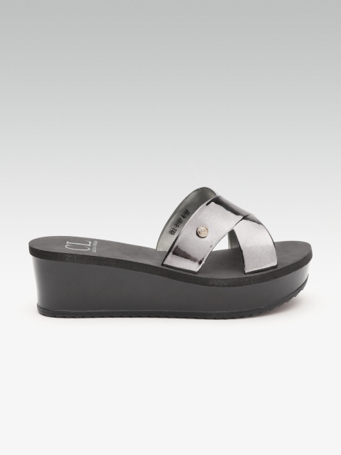 

Carlton London Women Gunmetal-Toned Solid Wedges, Metallic