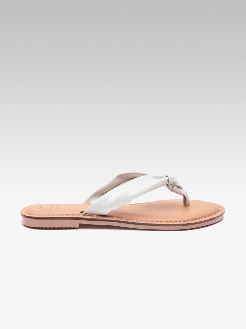 

Carlton London Women Grey Solid Open Toe Flats