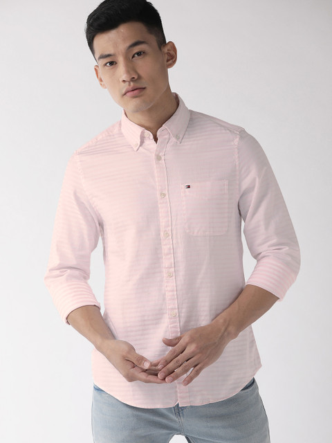 

Tommy Hilfiger Men Pink & White Slim Fit Striped Casual Shirt