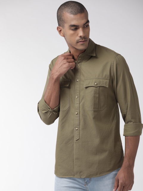 

Tommy Hilfiger Men Olive Green Regular Fit Solid Casual Shirt