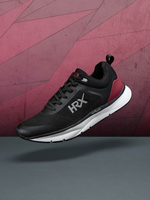 

HRX by Hrithik Roshan Men Black Mesh N-Flux Running Shoes