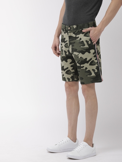 

Tommy Hilfiger Men Olive Green & Beige Printed Regular Fit Chino Shorts