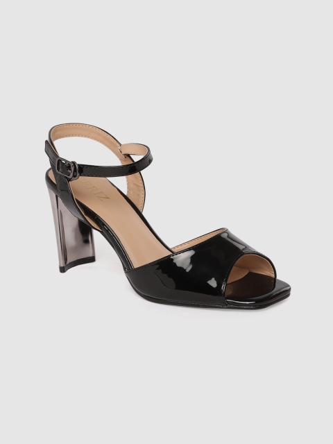

CERIZ Women Black Solid Sandals