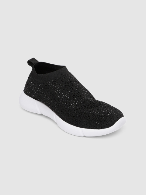 

CERIZ Women Black Slip-On Sneakers