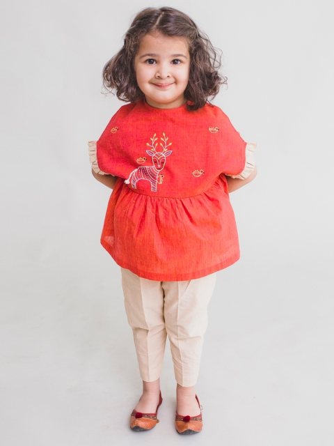 

Tiber Taber Girls Red & Beige Solid Top with Trousers