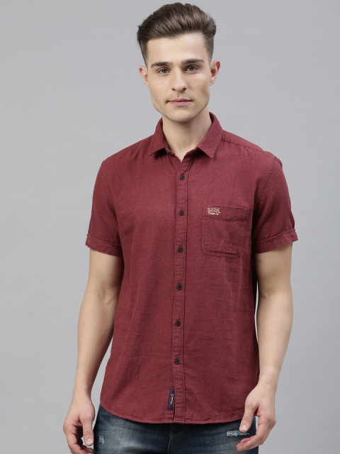 

U.S. Polo Assn. Denim Co. Men Maroon Slim Fit Solid Casual Shirt