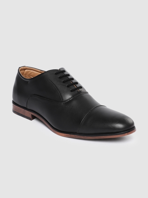

Peter England Men Black Formal Oxfords
