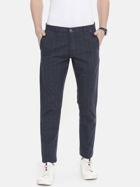 

U.S. Polo Assn. Men Navy Blue & Beige Austin Trim Fit Checked Regular Trousers