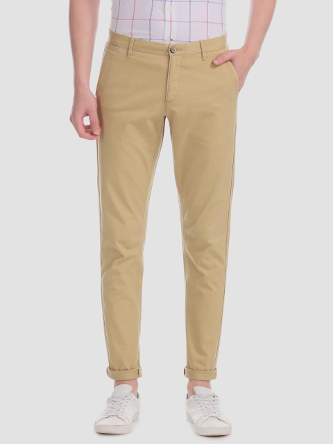 

U.S. Polo Assn. Men Beige Slim Fit Solid Regular Trousers