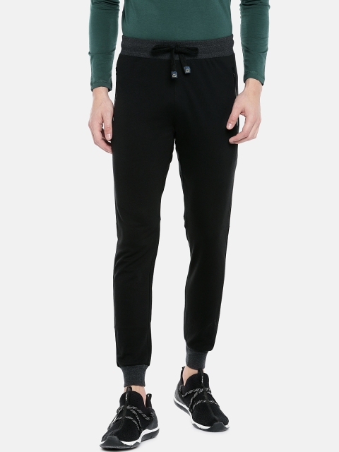 

Sweet Dreams Men Black Solid Joggers