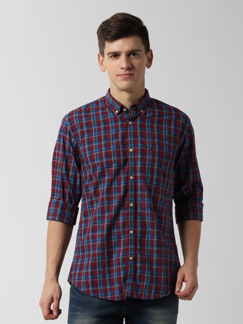 

Peter England Men Maroon & Blue Slim Fit Checked Casual Shirt