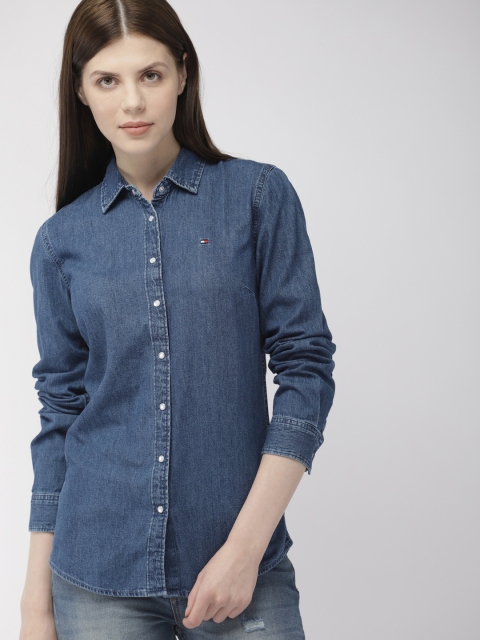 

Tommy Hilfiger Women Blue Regular Fit Solid Casual Shirt