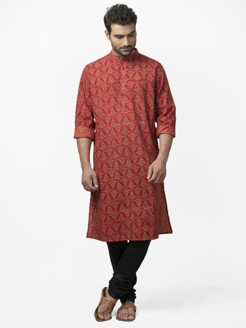 

Fabindia Men Maroon & Beige Ajrakh Printed Straight Kurta