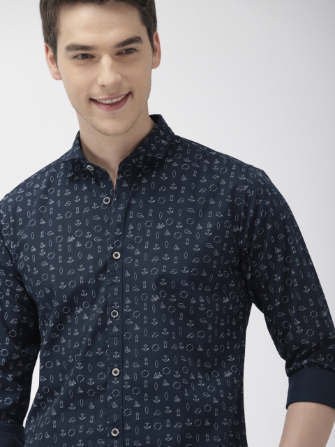 

Mast & Harbour Men Navy Blue & White Regular Fit Printed Casual Shirt