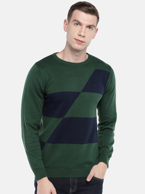 

Globus Men Green Colourblocked Sweater