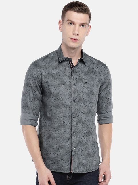 

Globus Men Grey Regular Fit Printed Casual Shirt